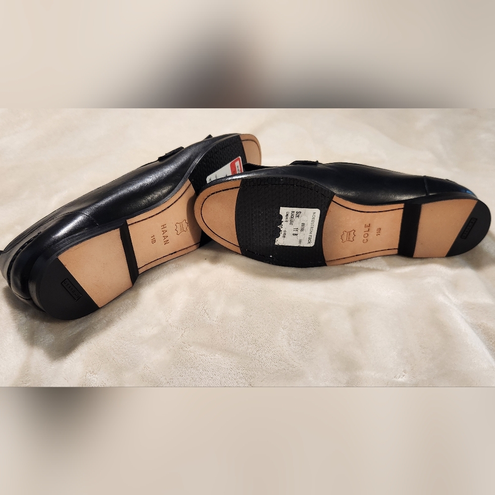 Cole Haan Wmns Stassi Fringed Penny Loafer - Picture 5 of 5